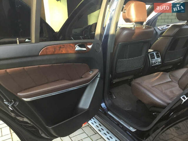 Синий Мерседес ГЛ-класс, объемом двигателя 2.99 л и пробегом 298 тыс. км за 22000 $, фото 14 на Automoto.ua