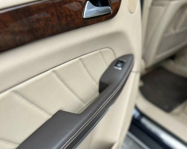 Синій Мерседес ГЛ-Клас, об'ємом двигуна 2.99 л та пробігом 280 тис. км за 24500 $, фото 12 на Automoto.ua