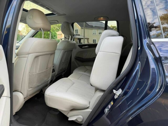 Мерседес ГЛ-Клас 2015 у Тернополі на Automoto.ua Синій Мерседес ГЛ-Клас, об'ємом двигуна 3 л та пробігом 80 тис. км за 6500 $, фото 13 на Automoto.ua