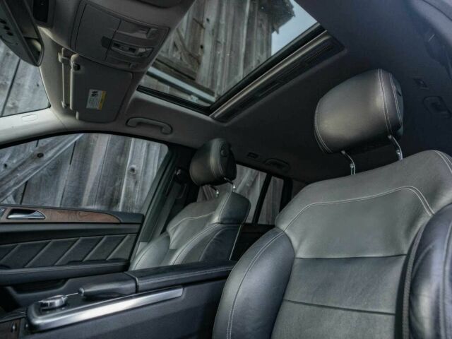 Синий Мерседес ГЛ-класс, объемом двигателя 3 л и пробегом 76 тыс. км за 3000 $, фото 8 на Automoto.ua