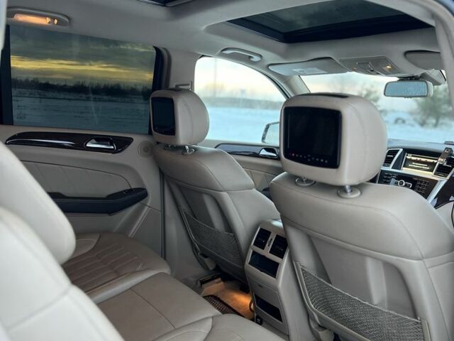 Синий Мерседес ГЛ-класс, объемом двигателя 3 л и пробегом 152 тыс. км за 20900 $, фото 16 на Automoto.ua