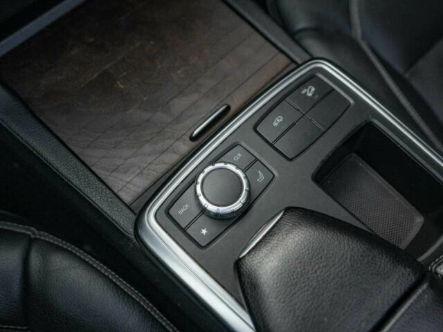 Синий Мерседес ГЛ-класс, объемом двигателя 3 л и пробегом 76 тыс. км за 3000 $, фото 11 на Automoto.ua