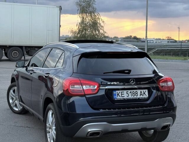 Мерседес ГЛ-Клас 2017 у Дніпро (Дніпропетровську) на Automoto.ua Синій Мерседес ГЛ-Клас, об'ємом двигуна 2 л та пробігом 140 тис. км за 18999 $, фото 4 на Automoto.ua