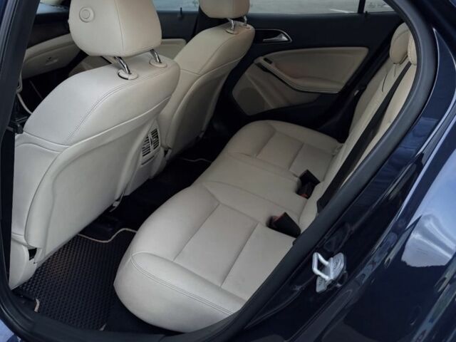 Мерседес ГЛ-Клас 2017 у Дніпро (Дніпропетровську) на Automoto.ua Синій Мерседес ГЛ-Клас, об'ємом двигуна 2 л та пробігом 140 тис. км за 18999 $, фото 8 на Automoto.ua