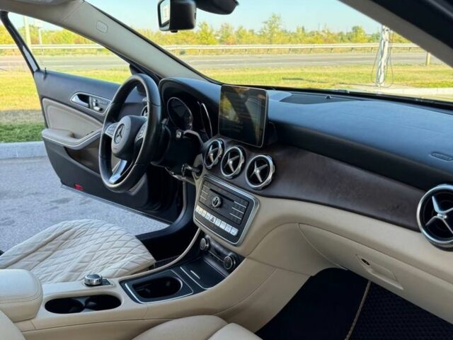 Мерседес ГЛ-Клас 2017 у Дніпро (Дніпропетровську) на Automoto.ua Синій Мерседес ГЛ-Клас, об'ємом двигуна 2 л та пробігом 140 тис. км за 18999 $, фото 15 на Automoto.ua