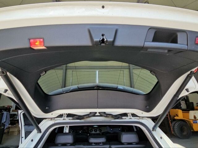 Белый Мерседес ГЛA 200, объемом двигателя 2.2 л и пробегом 127 тыс. км за 16300 $, фото 18 на Automoto.ua