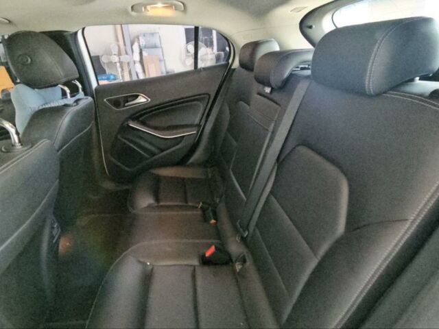 Белый Мерседес ГЛA 200, объемом двигателя 2.2 л и пробегом 127 тыс. км за 16300 $, фото 15 на Automoto.ua