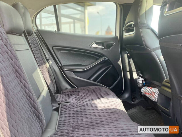 Белый Мерседес GLA 220, объемом двигателя 2.1 л и пробегом 220 тыс. км за 24900 $, фото 27 на Automoto.ua