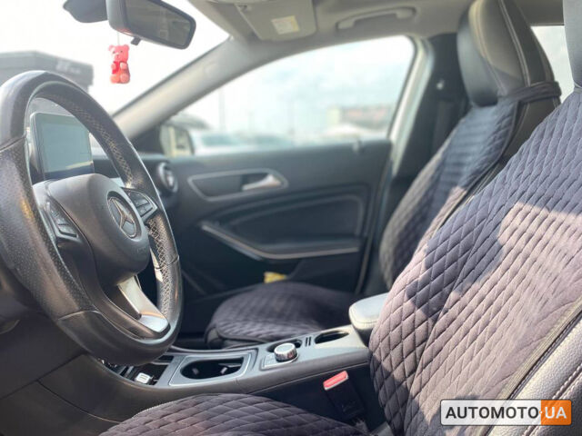 Белый Мерседес GLA 220, объемом двигателя 2.1 л и пробегом 220 тыс. км за 24900 $, фото 11 на Automoto.ua