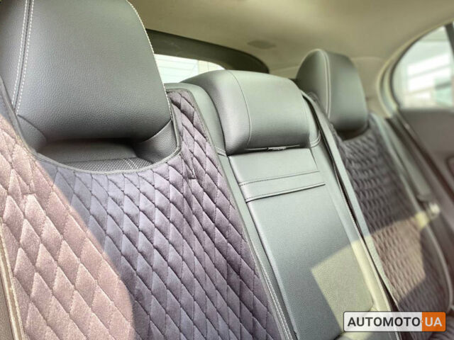 Белый Мерседес GLA 220, объемом двигателя 2.1 л и пробегом 220 тыс. км за 24900 $, фото 26 на Automoto.ua