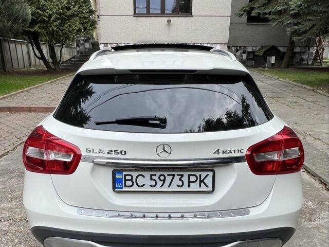 Білий Мерседес ГЛА-Клас, об'ємом двигуна 2 л та пробігом 109 тис. км за 24900 $, фото 4 на Automoto.ua