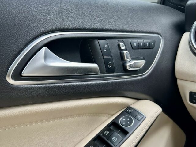 Білий Мерседес ГЛА-Клас, об'ємом двигуна 2 л та пробігом 109 тис. км за 24900 $, фото 8 на Automoto.ua