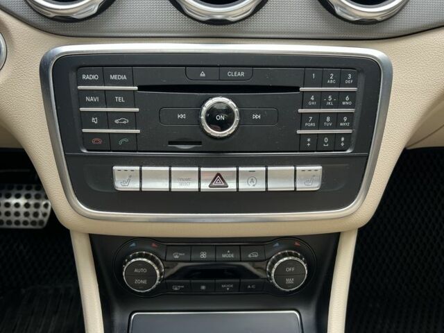 Білий Мерседес ГЛА-Клас, об'ємом двигуна 2 л та пробігом 109 тис. км за 24900 $, фото 9 на Automoto.ua