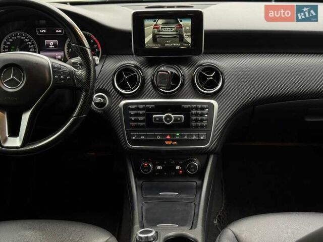 Белый Мерседес ГЛА-Класс, объемом двигателя 2.14 л и пробегом 215 тыс. км за 18500 $, фото 26 на Automoto.ua