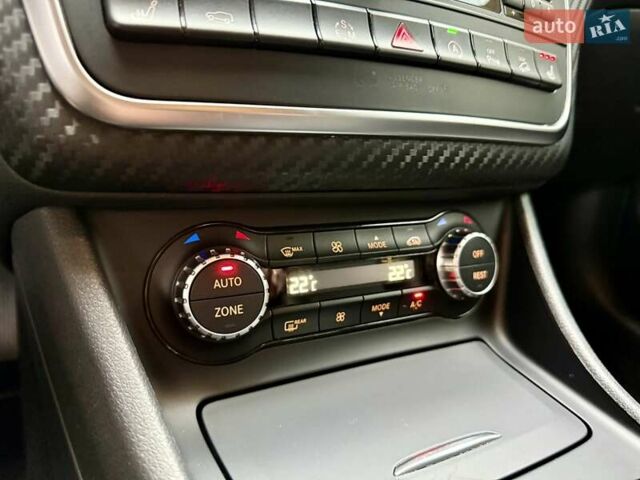 Білий Мерседес ГЛА-Клас, об'ємом двигуна 1.99 л та пробігом 90 тис. км за 16700 $, фото 32 на Automoto.ua