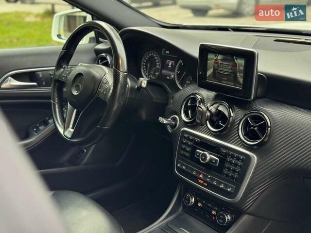 Белый Мерседес ГЛА-Класс, объемом двигателя 2.14 л и пробегом 215 тыс. км за 18500 $, фото 23 на Automoto.ua