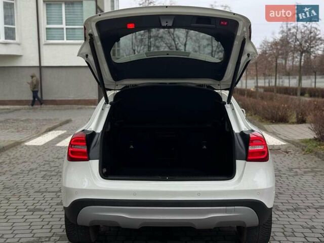 Белый Мерседес ГЛА-Класс, объемом двигателя 2.14 л и пробегом 215 тыс. км за 18500 $, фото 35 на Automoto.ua