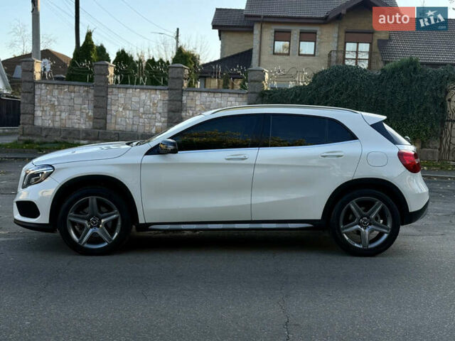 Белый Мерседес ГЛА-Класс, объемом двигателя 1.99 л и пробегом 149 тыс. км за 15499 $, фото 2 на Automoto.ua