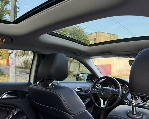 Мерседес ГЛА-Клас 2015 у Києві на Automoto.ua Білий Мерседес ГЛА-Клас, об'ємом двигуна 1.99 л та пробігом 149 тис. км за 15499 $, фото 6 на Automoto.ua