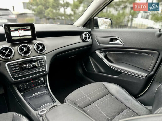 Белый Мерседес ГЛА-Класс, объемом двигателя 2.2 л и пробегом 343 тыс. км за 16250 $, фото 31 на Automoto.ua