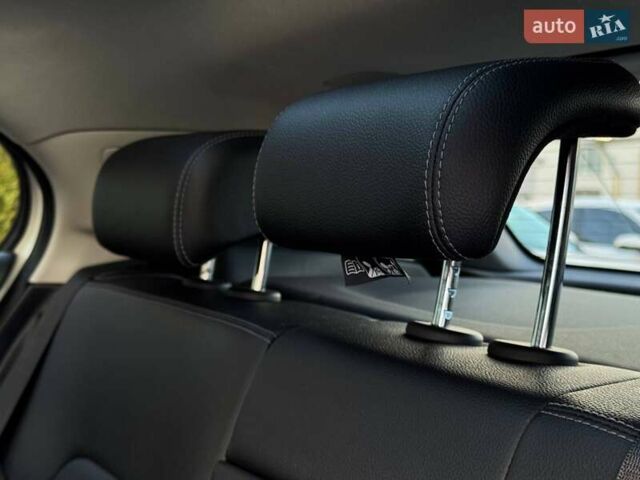 Білий Мерседес ГЛА-Клас, об'ємом двигуна 1.99 л та пробігом 149 тис. км за 18000 $, фото 63 на Automoto.ua