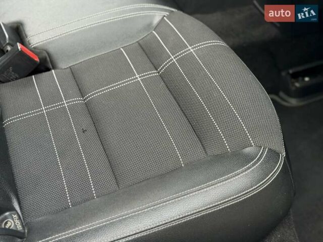 Білий Мерседес ГЛА-Клас, об'ємом двигуна 1.99 л та пробігом 220 тис. км за 24500 $, фото 33 на Automoto.ua