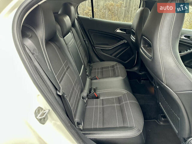 Белый Мерседес ГЛА-Класс, объемом двигателя 2.2 л и пробегом 343 тыс. км за 16250 $, фото 26 на Automoto.ua