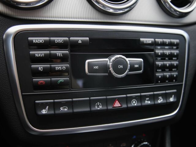 Білий Мерседес ГЛА-Клас, об'ємом двигуна 2 л та пробігом 102 тис. км за 19500 $, фото 16 на Automoto.ua