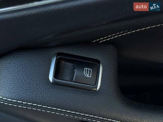 Білий Мерседес ГЛА-Клас, об'ємом двигуна 1.99 л та пробігом 149 тис. км за 18000 $, фото 73 на Automoto.ua