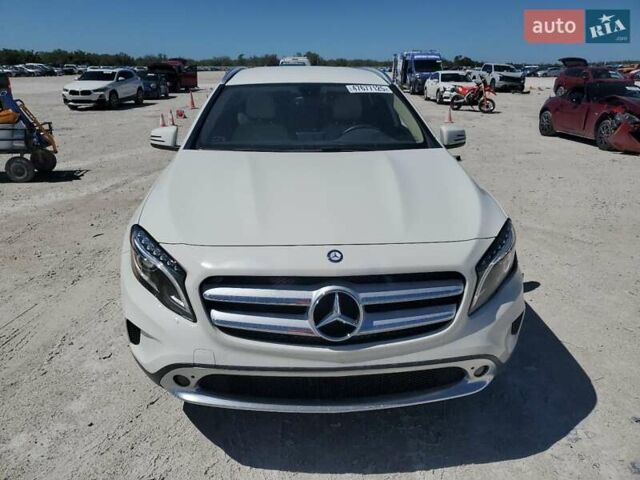 Белый Мерседес ГЛА-Класс, объемом двигателя 1.99 л и пробегом 25 тыс. км за 3000 $, фото 4 на Automoto.ua