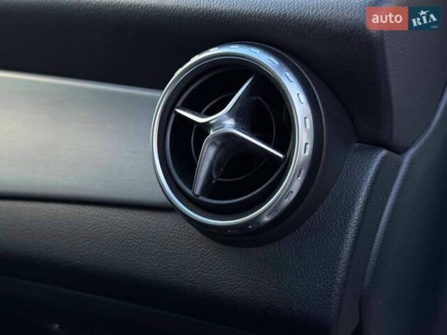 Білий Мерседес ГЛА-Клас, об'ємом двигуна 1.99 л та пробігом 149 тис. км за 18000 $, фото 82 на Automoto.ua