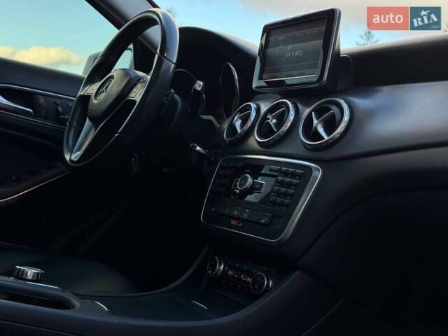 Білий Мерседес ГЛА-Клас, об'ємом двигуна 1.99 л та пробігом 149 тис. км за 18000 $, фото 81 на Automoto.ua