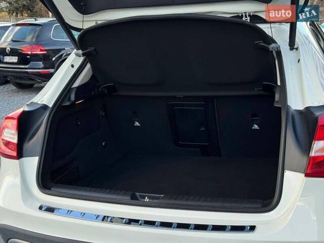 Білий Мерседес ГЛА-Клас, об'ємом двигуна 1.99 л та пробігом 149 тис. км за 18000 $, фото 18 на Automoto.ua