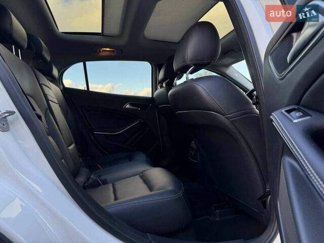 Білий Мерседес ГЛА-Клас, об'ємом двигуна 1.99 л та пробігом 149 тис. км за 18000 $, фото 68 на Automoto.ua