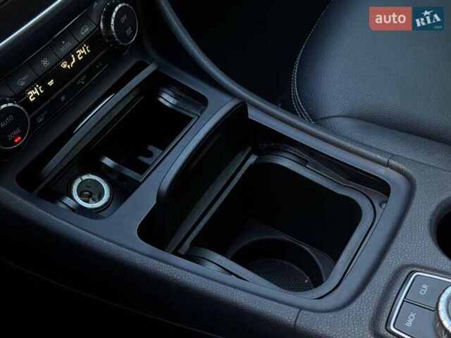 Білий Мерседес ГЛА-Клас, об'ємом двигуна 1.99 л та пробігом 149 тис. км за 18000 $, фото 50 на Automoto.ua