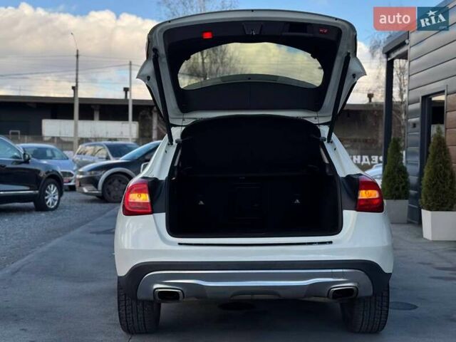 Білий Мерседес ГЛА-Клас, об'ємом двигуна 1.99 л та пробігом 149 тис. км за 18000 $, фото 16 на Automoto.ua