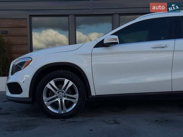 Білий Мерседес ГЛА-Клас, об'ємом двигуна 1.99 л та пробігом 149 тис. км за 18000 $, фото 10 на Automoto.ua