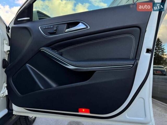 Білий Мерседес ГЛА-Клас, об'ємом двигуна 1.99 л та пробігом 149 тис. км за 18000 $, фото 72 на Automoto.ua