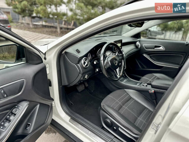 Белый Мерседес ГЛА-Класс, объемом двигателя 2.2 л и пробегом 343 тыс. км за 16250 $, фото 19 на Automoto.ua