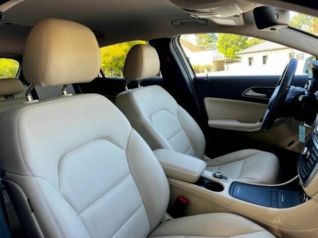 Белый Мерседес ГЛА-Класс, объемом двигателя 2 л и пробегом 71 тыс. км за 5400 $, фото 8 на Automoto.ua