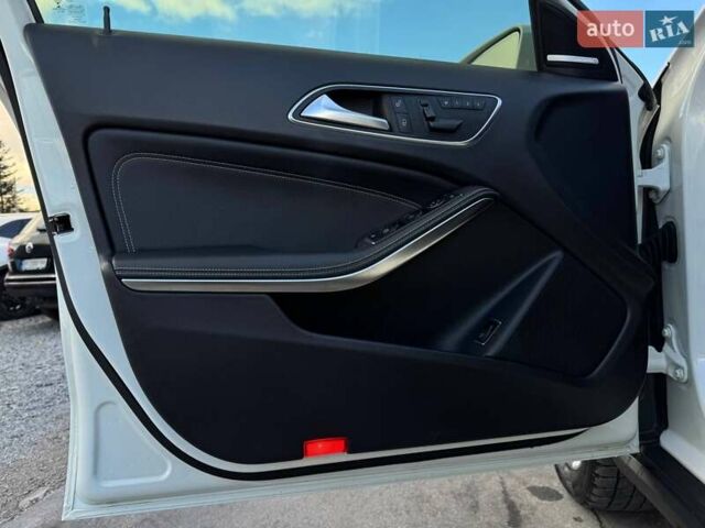 Білий Мерседес ГЛА-Клас, об'ємом двигуна 1.99 л та пробігом 149 тис. км за 18000 $, фото 31 на Automoto.ua