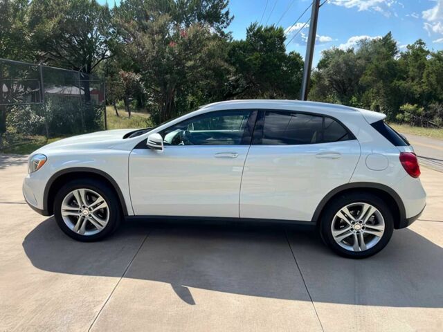 Білий Мерседес ГЛА-Клас, об'ємом двигуна 2 л та пробігом 71 тис. км за 9500 $, фото 3 на Automoto.ua