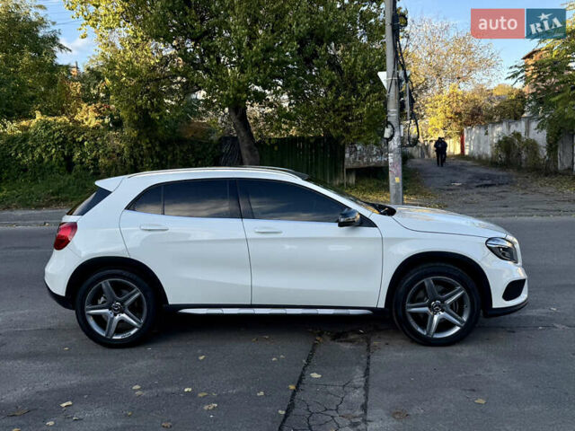 Белый Мерседес ГЛА-Класс, объемом двигателя 1.99 л и пробегом 149 тыс. км за 15499 $, фото 5 на Automoto.ua