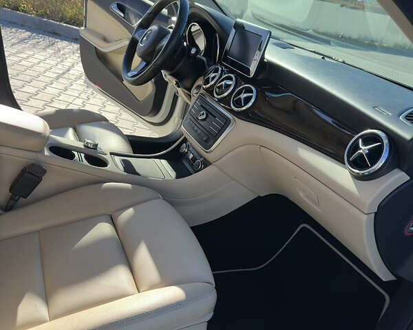 Білий Мерседес ГЛА-Клас, об'ємом двигуна 1.6 л та пробігом 111 тис. км за 18599 $, фото 15 на Automoto.ua