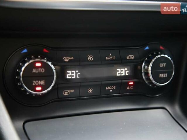 Білий Мерседес ГЛА-Клас, об'ємом двигуна 1.99 л та пробігом 102 тис. км за 19500 $, фото 17 на Automoto.ua