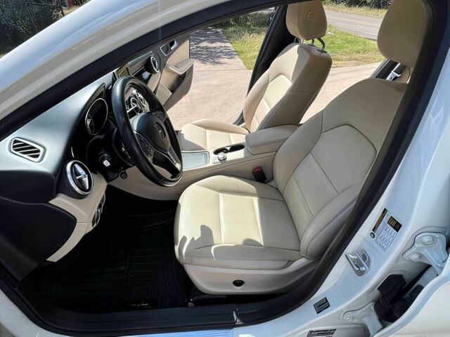 Білий Мерседес ГЛА-Клас, об'ємом двигуна 2 л та пробігом 71 тис. км за 9500 $, фото 8 на Automoto.ua