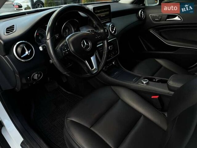 Білий Мерседес ГЛА-Клас, об'ємом двигуна 1.99 л та пробігом 149 тис. км за 18000 $, фото 36 на Automoto.ua