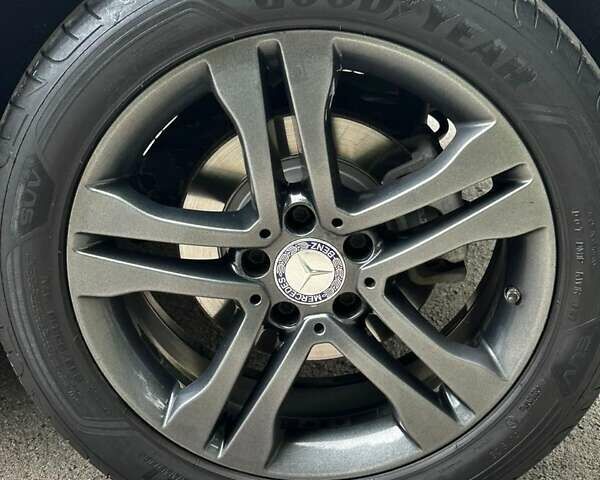 Белый Мерседес ГЛА-Класс, объемом двигателя 1.99 л и пробегом 150 тыс. км за 16600 $, фото 9 на Automoto.ua