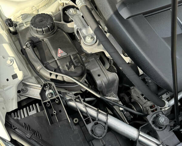 Білий Мерседес ГЛА-Клас, об'ємом двигуна 1.46 л та пробігом 46 тис. км за 21999 $, фото 52 на Automoto.ua