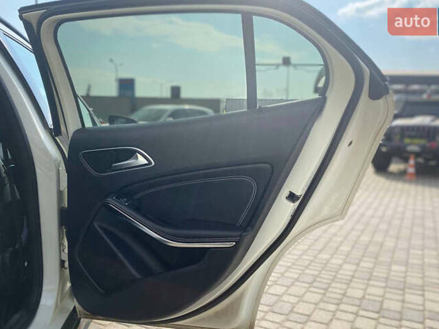 Білий Мерседес ГЛА-Клас, об'ємом двигуна 2.14 л та пробігом 237 тис. км за 21800 $, фото 28 на Automoto.ua